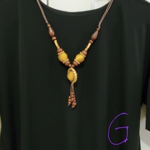 Ethnic necklace - Picture 5 of 7